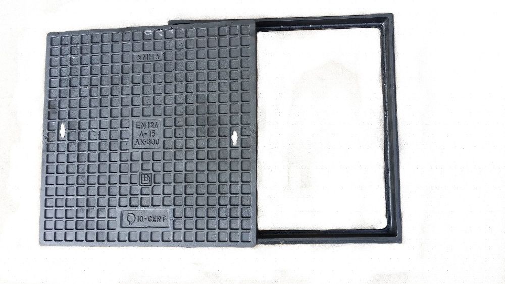 Właz kwadratowy POLSKI AK600 60cm x 60cm NOWY POLSKI F-Vat Kurier