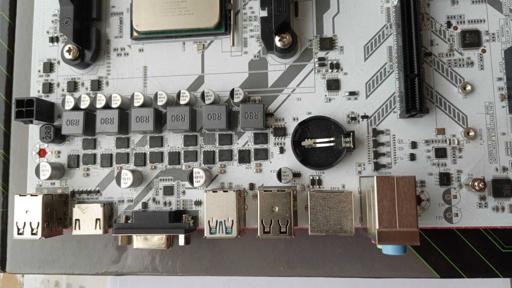 AM4 MACHINIST B450 процессор Ryzen 3 3200GE 4 ядра 4 GHz Video Vega 8