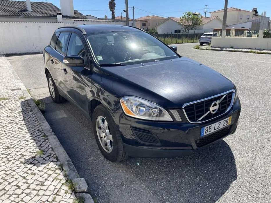 Volvo XC60, DrivE, nacional