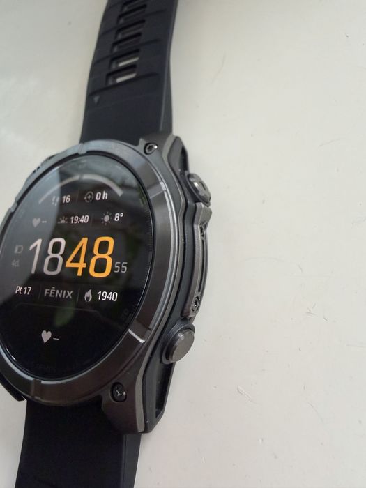 Garmin Fenix 8 - 51mm - AMOLED -  Sapphire Carbon Gray DLC Titanium