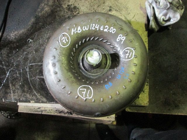 Kit embraiagem MERCEDES-BENZ Três volumes (W124)