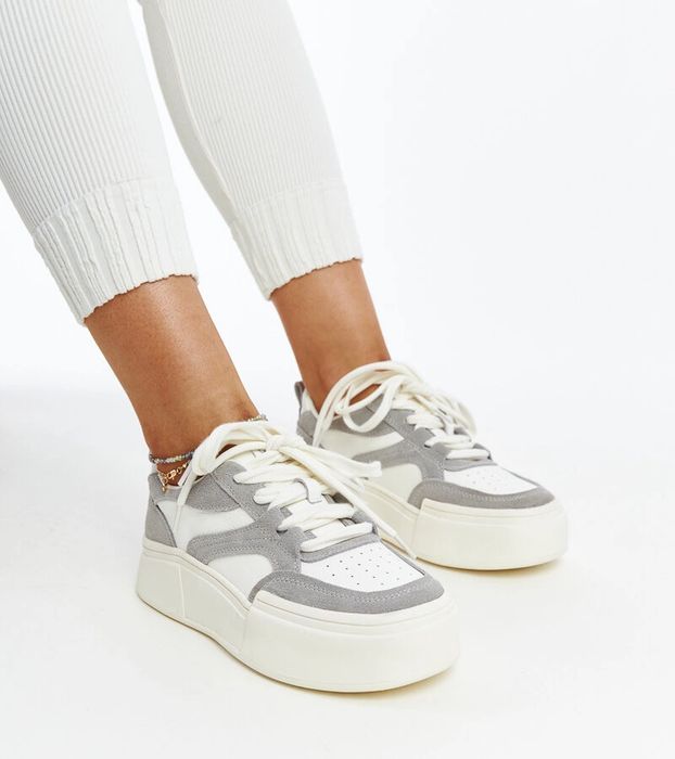 Szaro-białe skórzane sneakersy na grubej podeszwie Kawthar