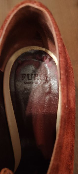 Szpilki bordowe Furla r. 40