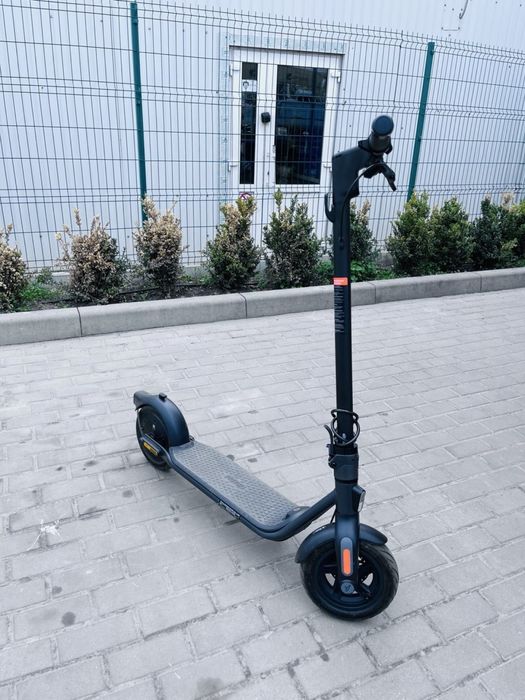 Ninebot F2 • 1000 км • хороший стан • без ремонтів