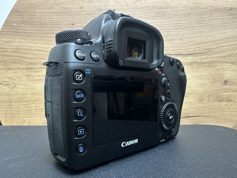 Canon 5d mark IV, пробіг 9%