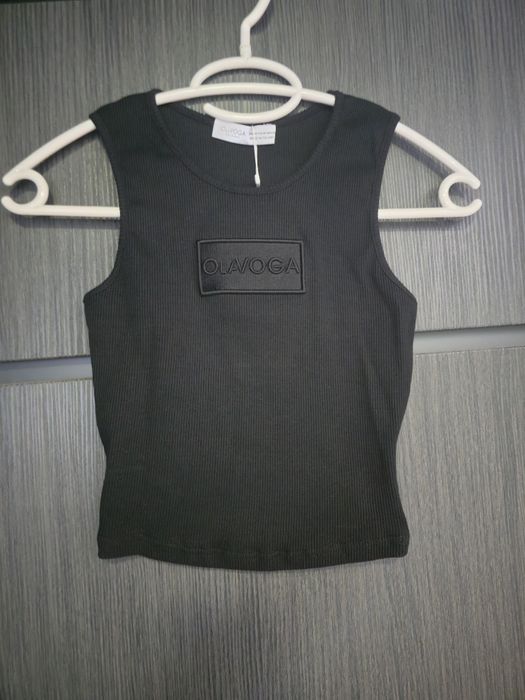 Top Olavoga M czarny