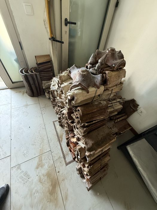 + de 300 Mini Telha Gresil Portugal nova