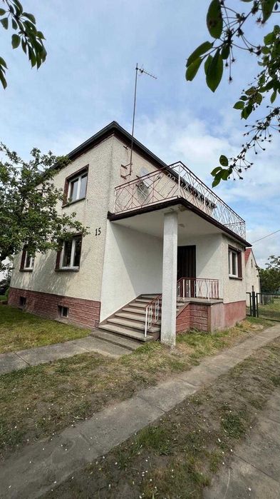Sprzedam dom w Gorzowie Śląskim – nowe okna, dach wymieniony w 2014 r.