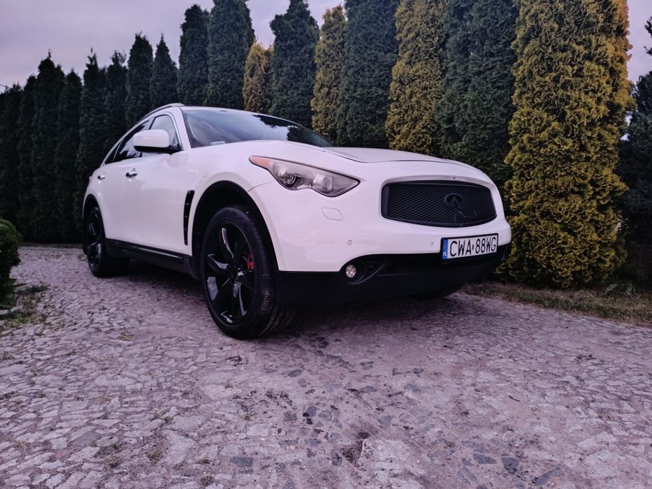 Infiniti FX35 AWD 3.5 V6 + LPG