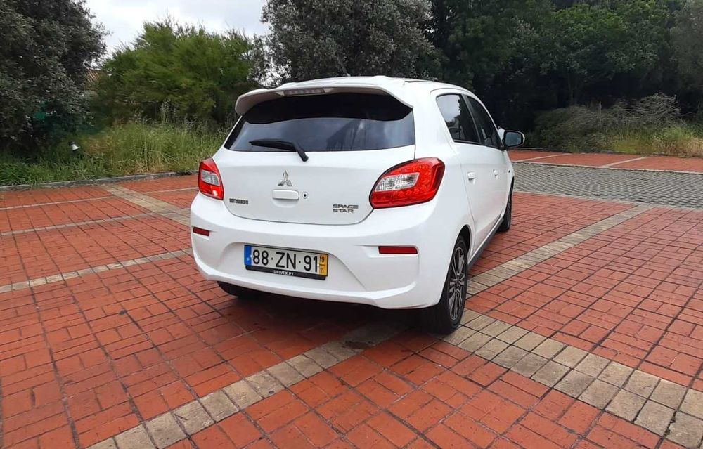 Mitsubishi Space Star 1.2 Intense Connect Edition
