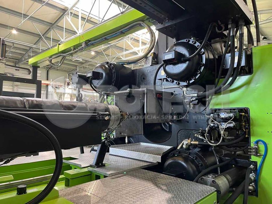 Wtryskarka ENGEL ES 5550/800 DUO + robot ERC 85_0-C 2001