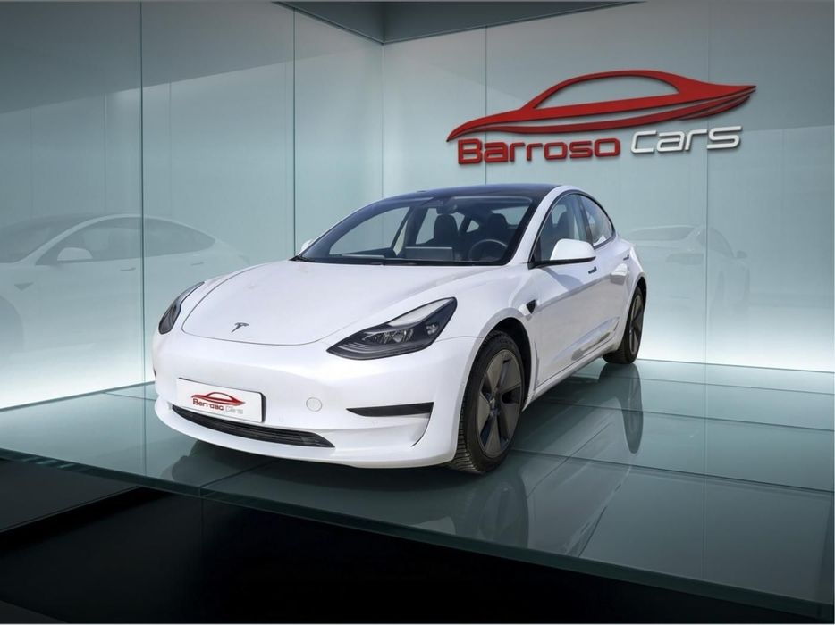 Tesla Model 3 Standard Range Plus RWD