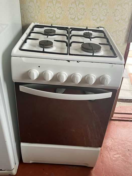 Zanussi плита газова з електродуховкою