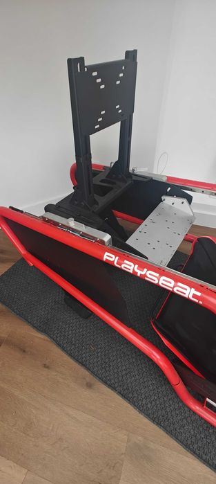 SimRacing PLAYSEAT® Formula Intelligence F1