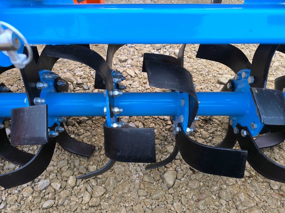 glebogryzarka Agrostar zawieszana do traktora Dostawa
