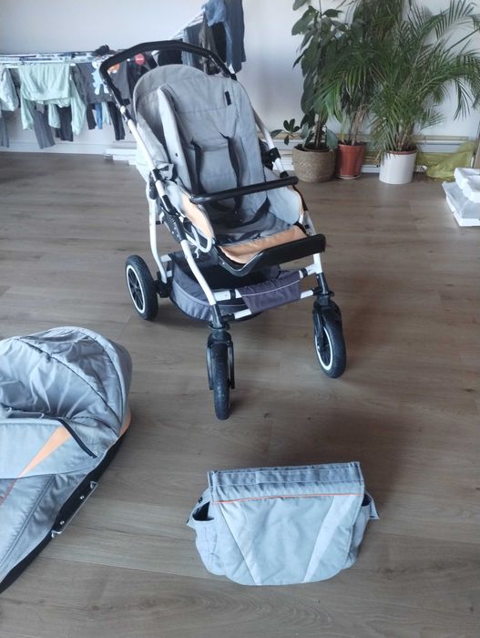 Wózek 3 w 1 Jedno Fyn dmuchane koła