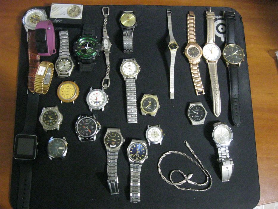 Продам наручные часы