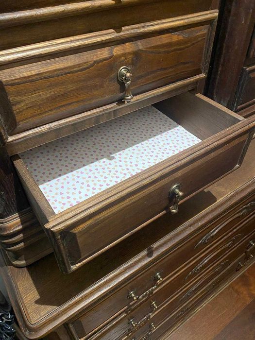 Sofá 3+2 lugares, Cómoda, Topo de cama, mesas de cabeceira e colchão