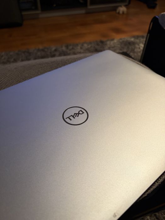 Laptop Dell xps oled