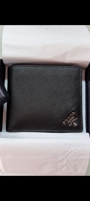 Carteira Prada Saffiano Leather – Original e Impecável