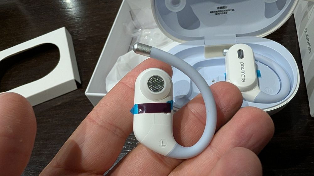 Earphones Padmate S66