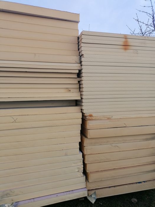 PIR płyta izolacyjna 0,022 200kPa z okładzina ALU Drugi gatunek TANIO