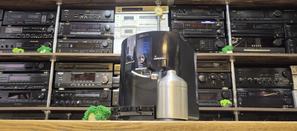 Кавова машина Krups EA82