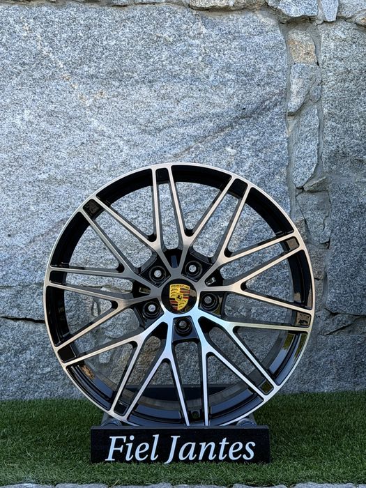 Jantes Porsche Macan Ev 5x130 21’