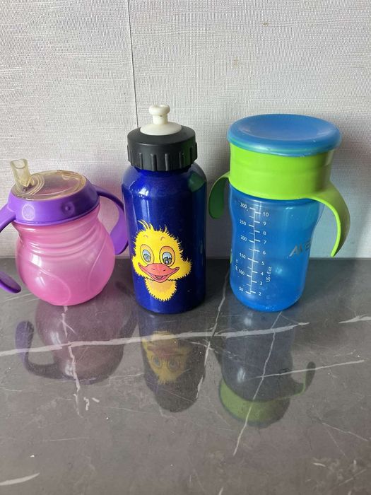 Бутылка поильник непроливайка