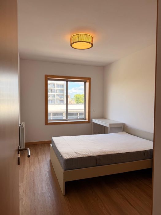 Apartamento T2 Hosp S. João, Faculdades - FEUP, FEP, Medicina. Paranhos