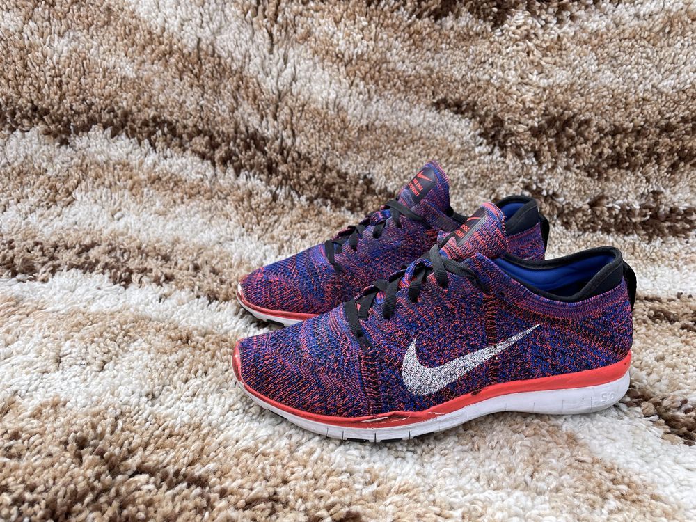 Nike Free TR Flyknit 599 Olx