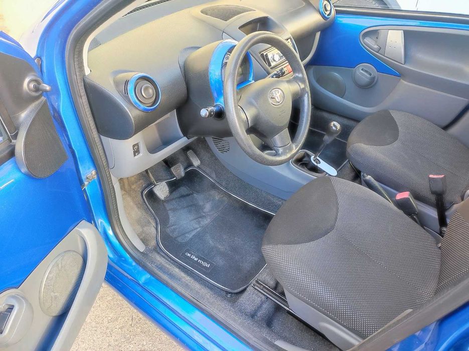 Toyota Aygo 1.0 Gasolina, super económico, 100000km