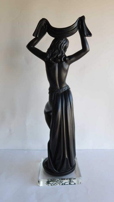Grande Escultura Art Deco - 50 cm