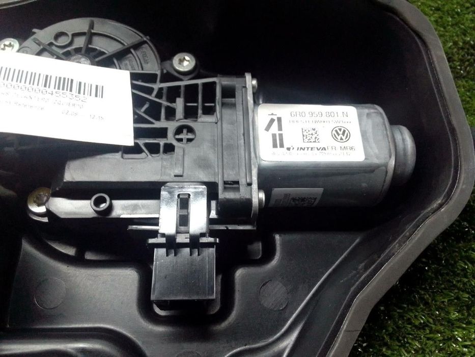 ELEVADOR DE VIDRO FRONTAL ESQUERDO SEAT IBIZA IV 2012 -6J4837401E