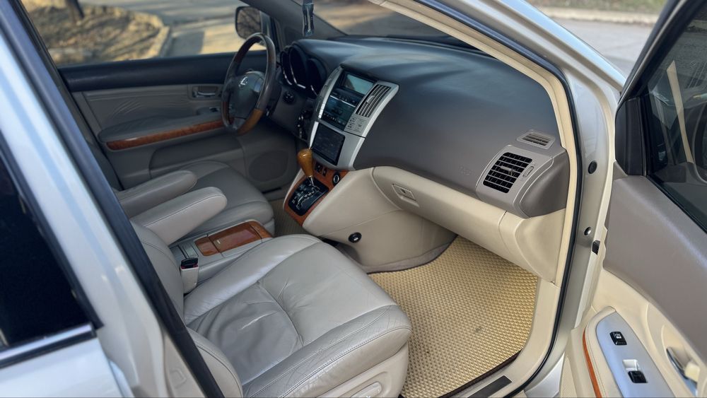 Lexus RX 330 газ/бенз Автомат