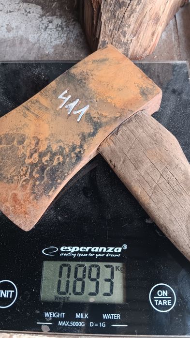 Stara siekiera  nr411