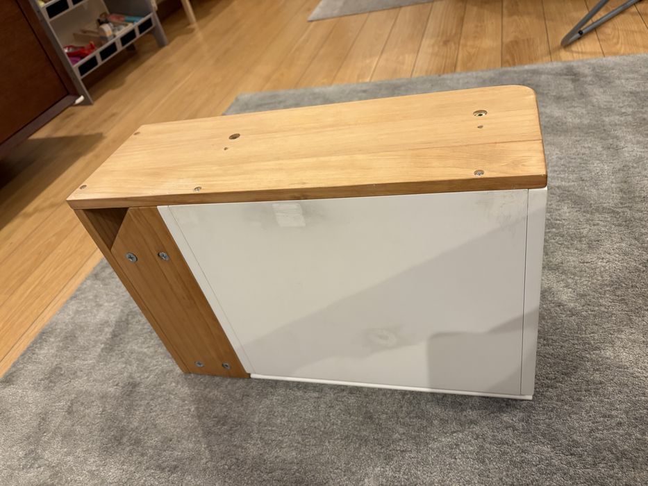 Mesa de Cabeceira