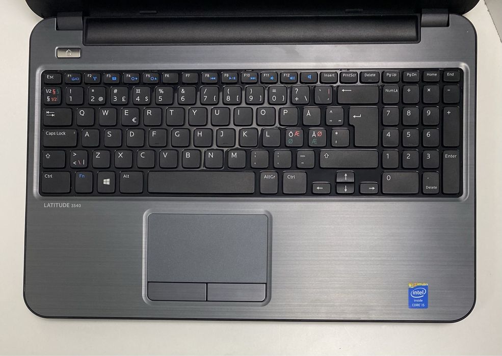 Dell Latitude 3540 15.6" i5-4200 в ідеалі/ новий акумулятор