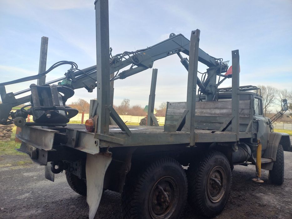 Продам ЗІЛ 131 ЛІСОВОЗ-Е з манипулятором.