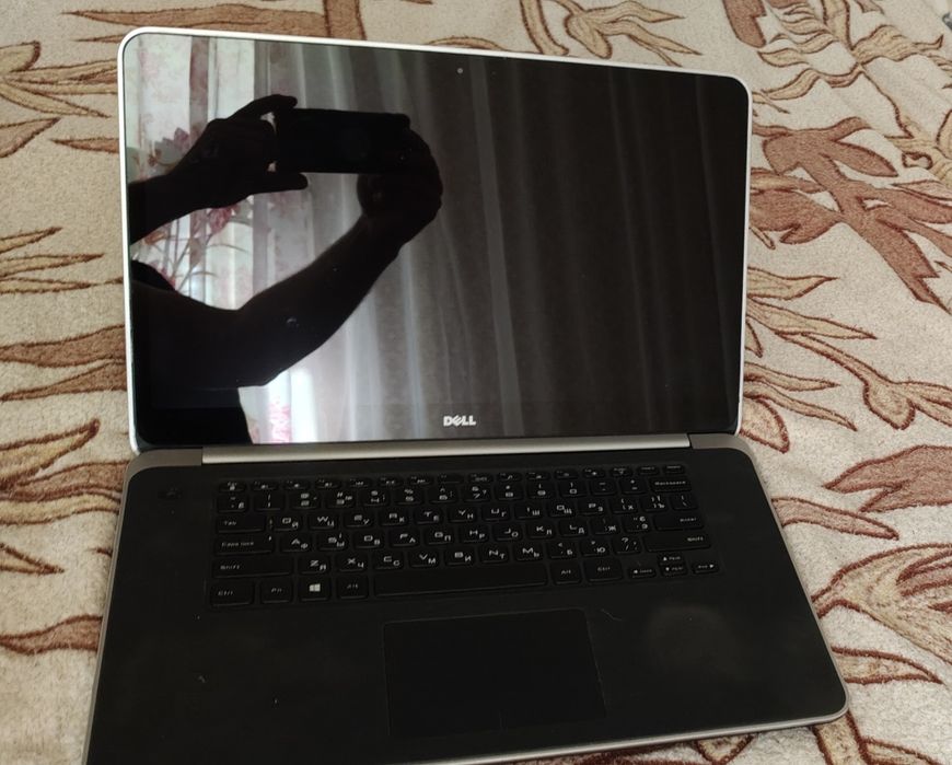 Ноутбук    Dell.