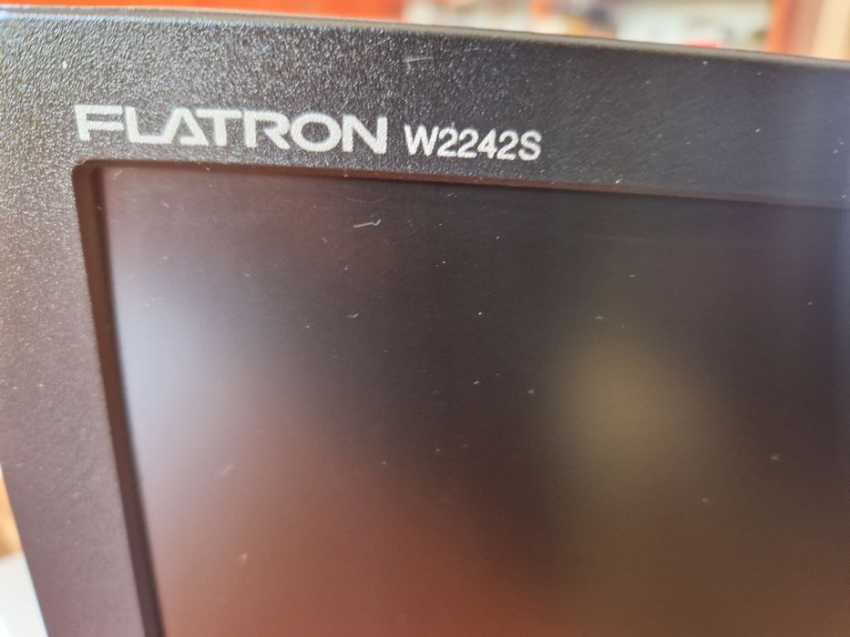 Monitor LG FLATRON W2242S