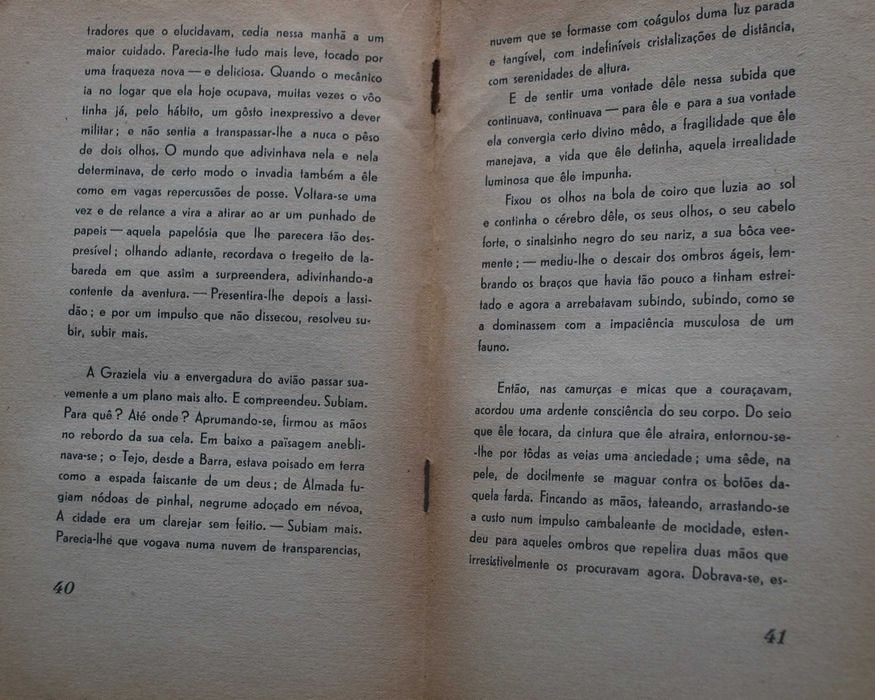 Um Beijo Nas Nuvens de Thomaz Ribeiro Colaço - 1 Edição Ano 1940