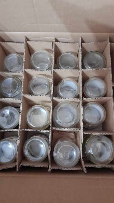 Słoiki o poj.do 300ml-32szt