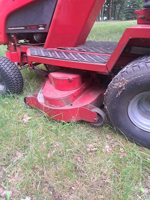 Traktorek do koszenia trawy Echo Trak A-18E Hydrostatic