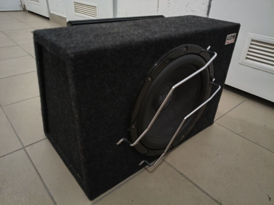 Skrzynia basowa Audio System 500W RMS ze wzmacniaczem