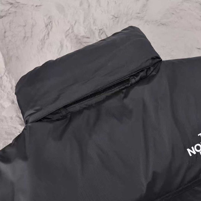 The North Face: trwałość i styl w zimowej odzieży/L