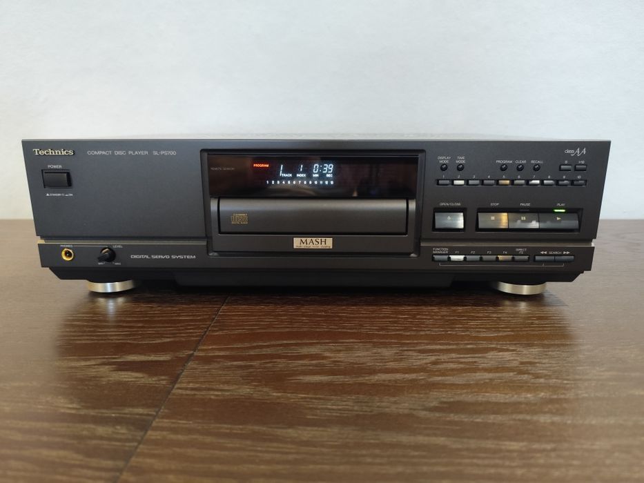 Technics SL PS700