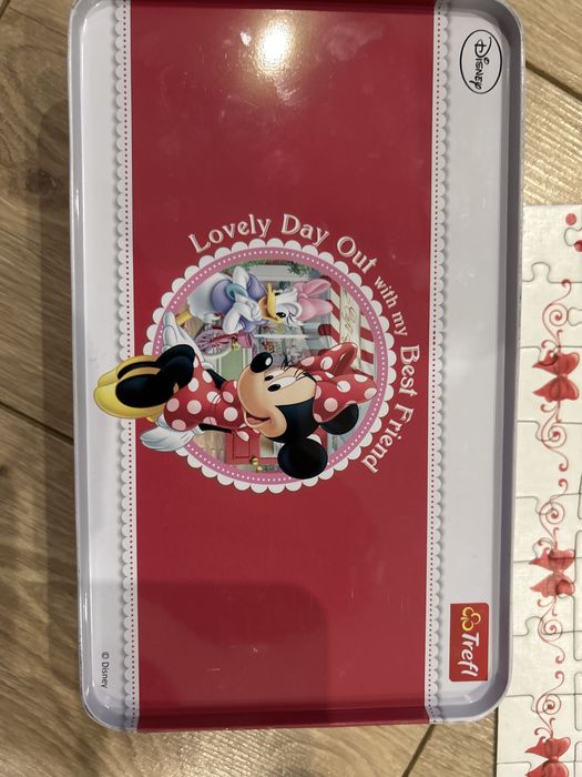 Puzzle w metalowym pudełku - 160 elementów