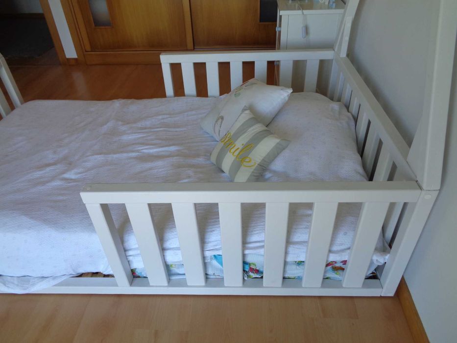 Cama Tenda Madeira Pinho Montessori