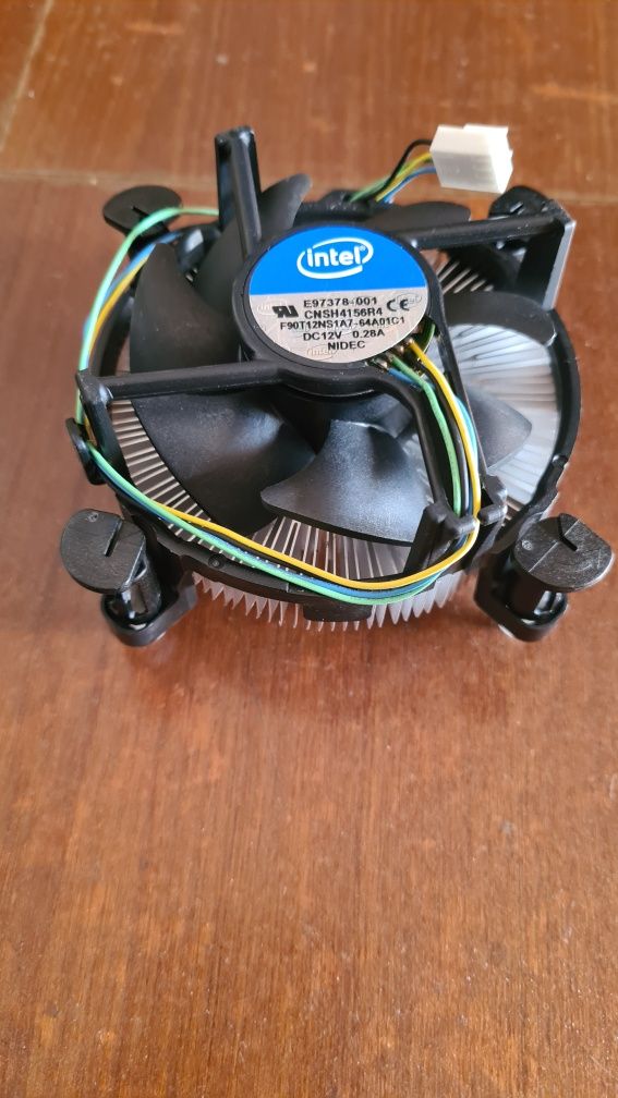 Dissipador/ cooler Intel I7 Lga 1150/1155/1156 Glória E Vera Cruz • OLX  Portugal